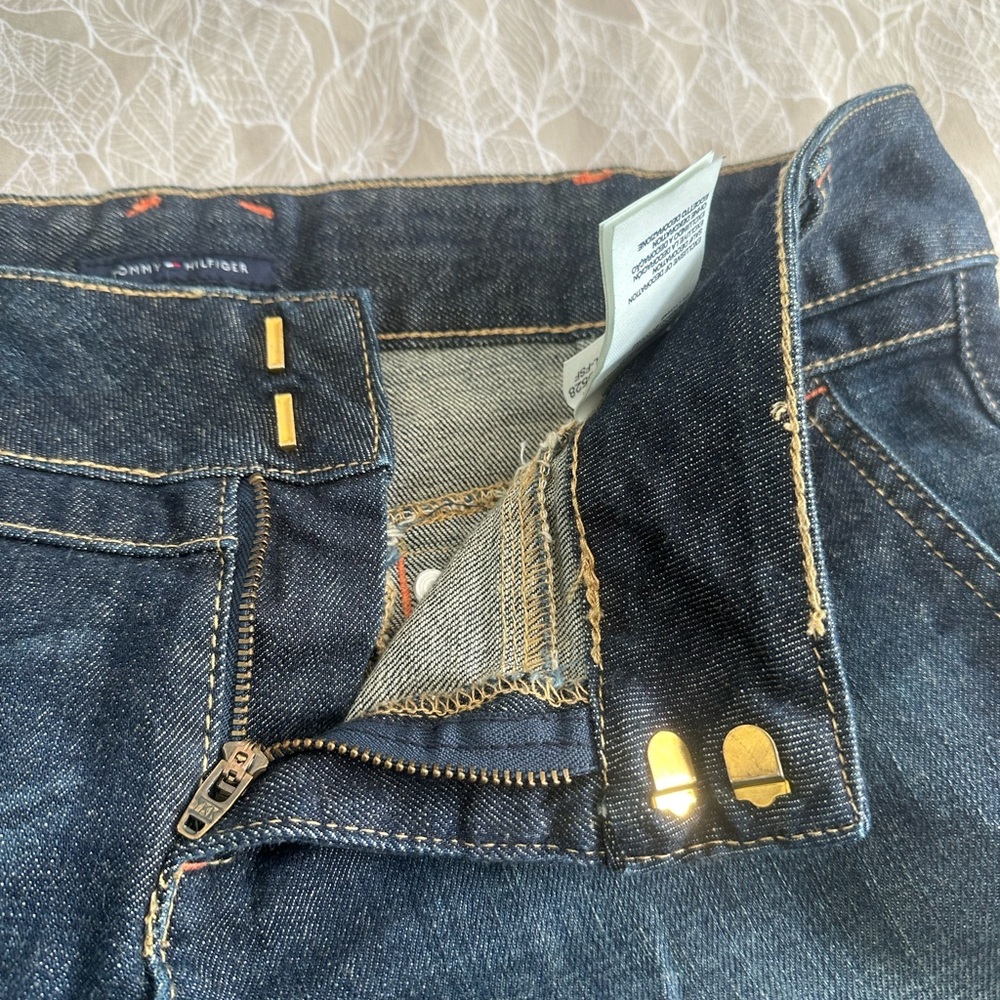 Tommy Hilfiger Bermuda Denim Shorts Size 8 - Picture 8 of 16